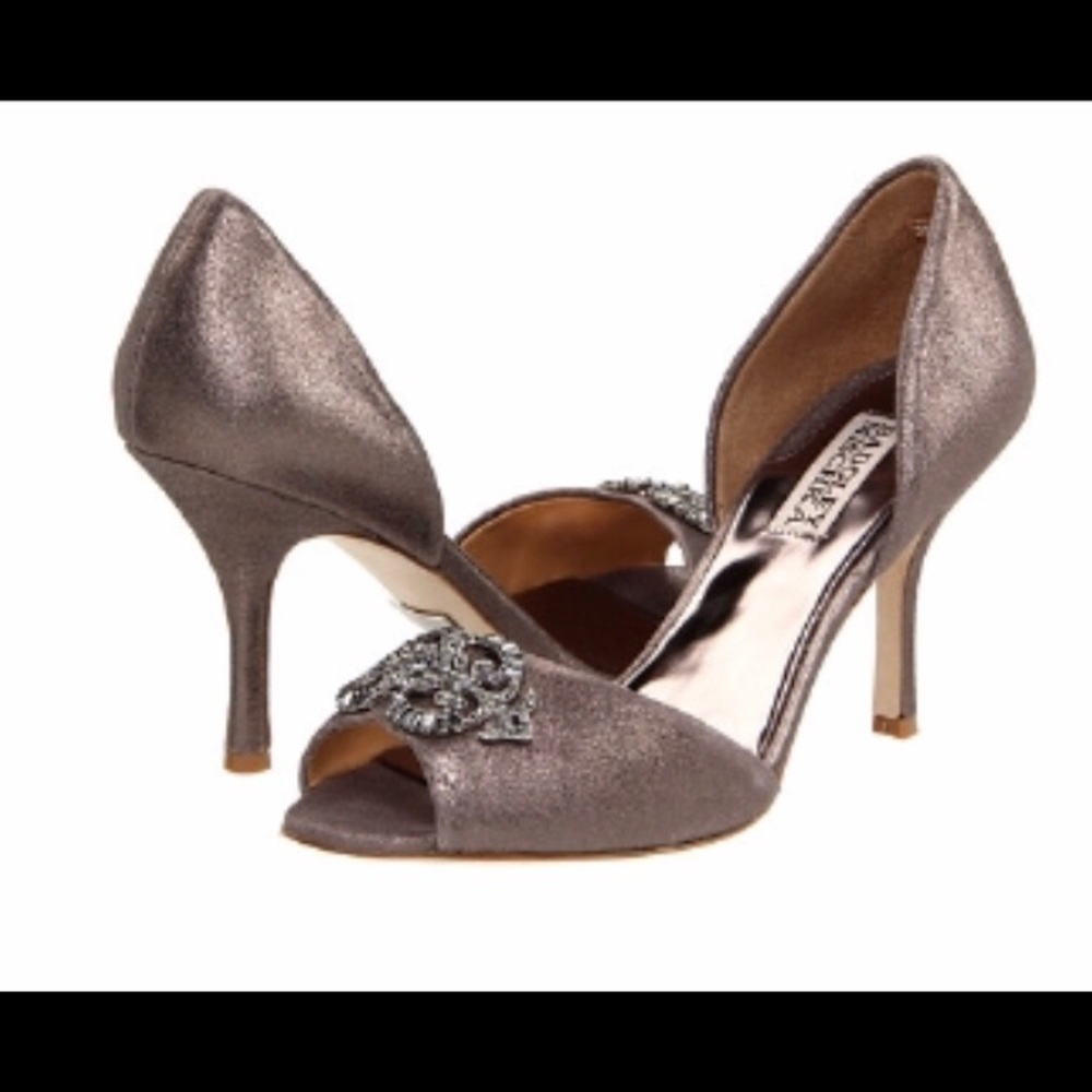 Badgley Mischka Salsa Gold d’Orsay Heels size 8
